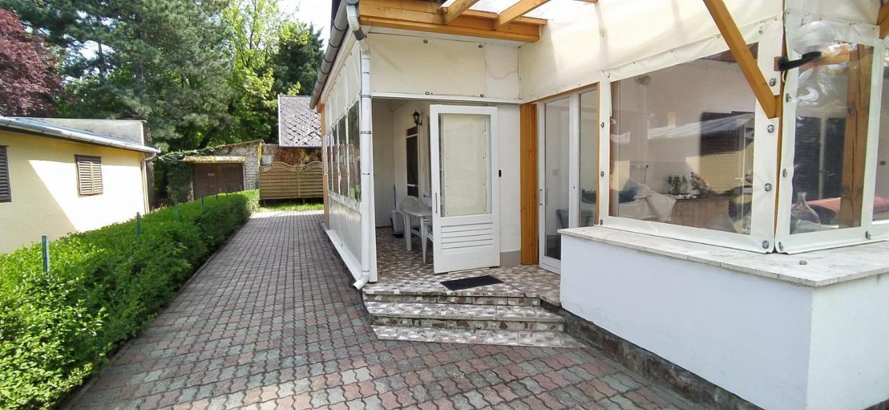 Erika Villa Siofok Exterior photo